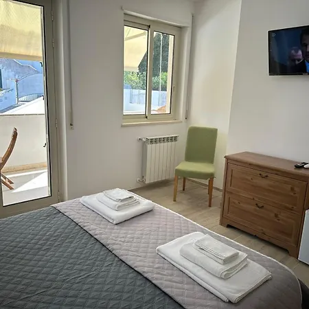 招待所 Andromeda 3*